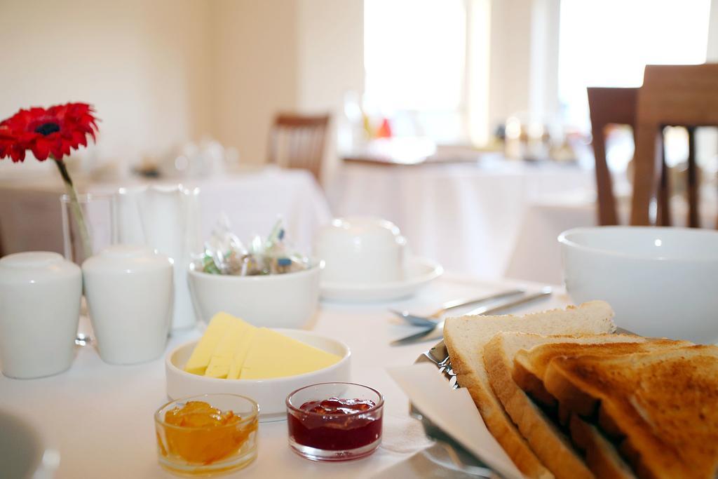 Willow Lodge Уестпорт Екстериор снимка